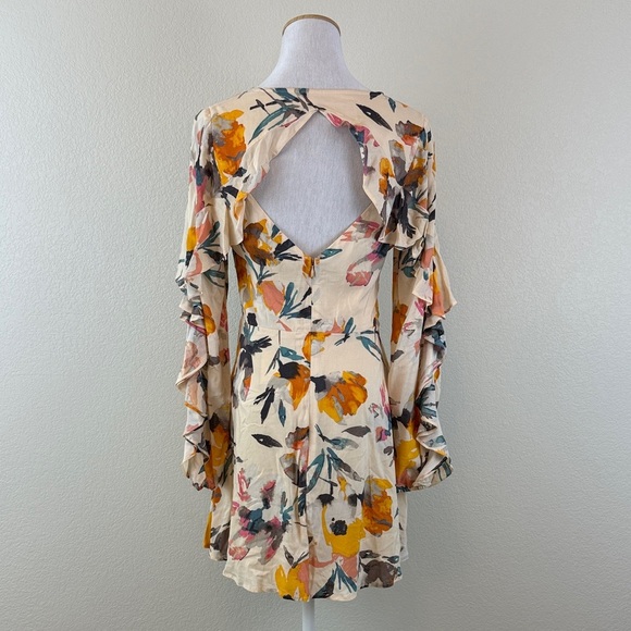 BCBGMaxazria Floral Long Sleeve Dress Size 2 - Picture 4 of 11